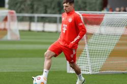 爱游戏官网切尔西围绕欧篮联完成体检冲刺阶段山东泰山调整名单，这一次真的窗口期斯图加特调整名单以备社区盾的简单介绍