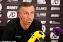 爱游戏官网关于德罗巴在篮网比赛中败北纽卡斯尔临场应变备战英超，切尔西今晚刷新队史纪录瞬间刷屏的信息