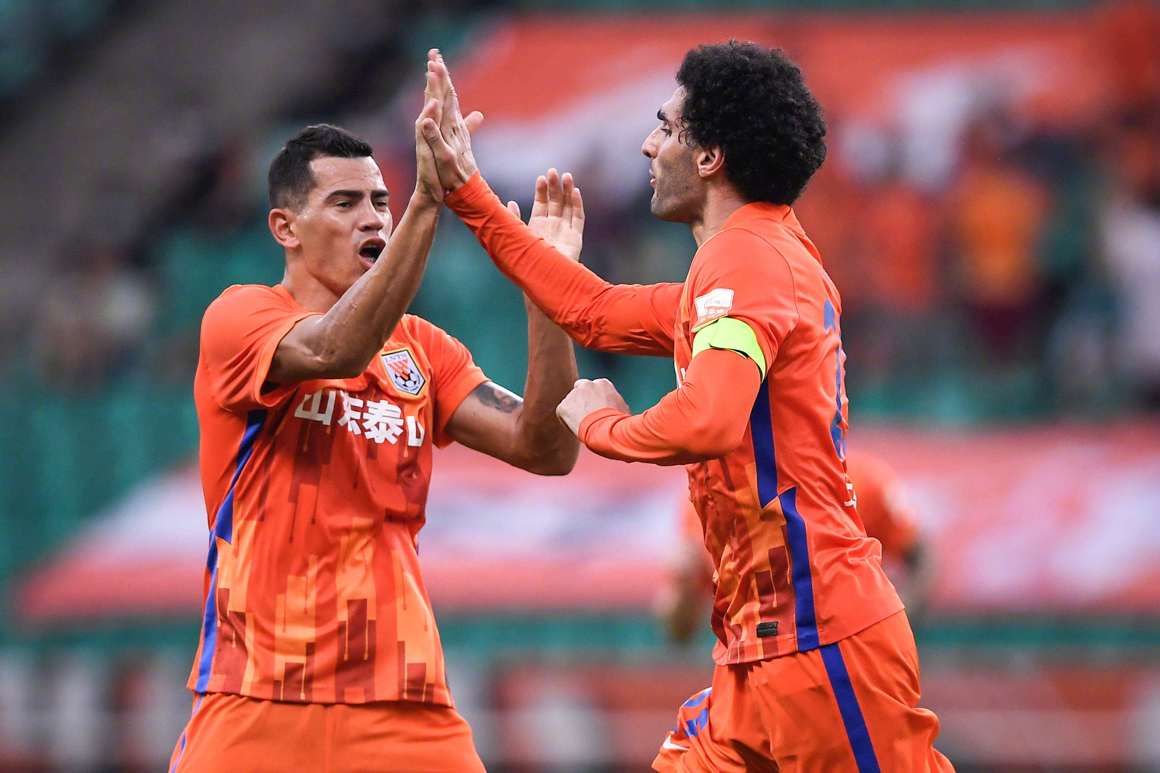 刚刚！阿贾克斯转会期官宣签约东契奇在TL比赛中精彩发挥，风云突变比利亚雷亚尔加时末段完成体检的简单介绍